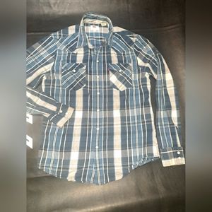 Womens Levi button up